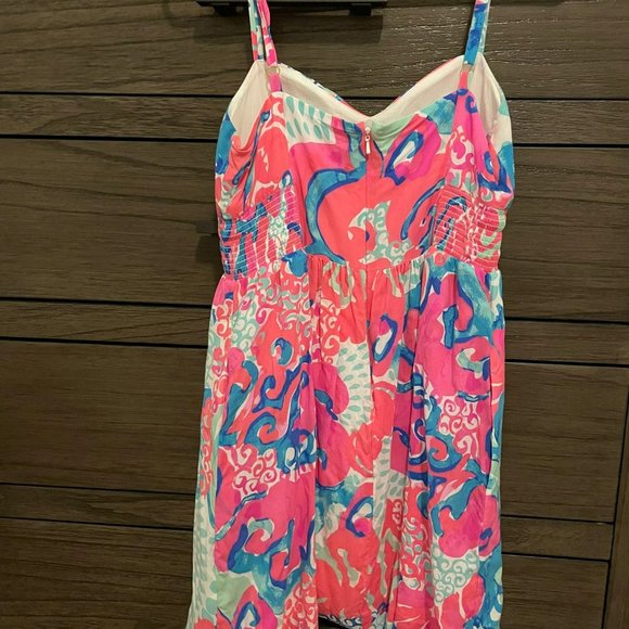Stunning Lily Pulitzer spaghetti strap summer dress 👗🔴🟠🟡🟢🔵🟣🐬 - Picture 2 of 3
